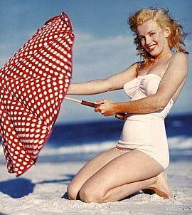 Marilyn Monroe gallery image 5 of 45